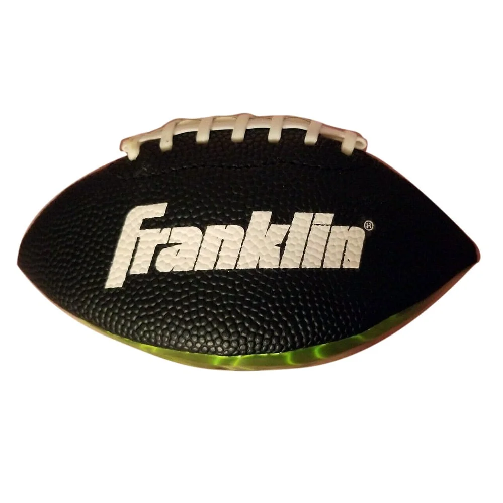balon de futbol americano franklin micro en accion
