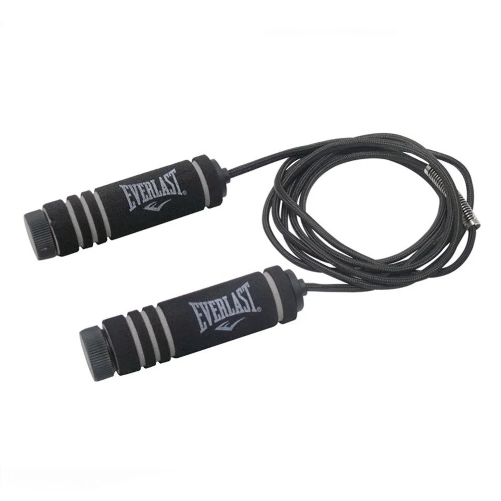 Cuerda de salto entrenamiento Everlast con mangos ergonómicos.