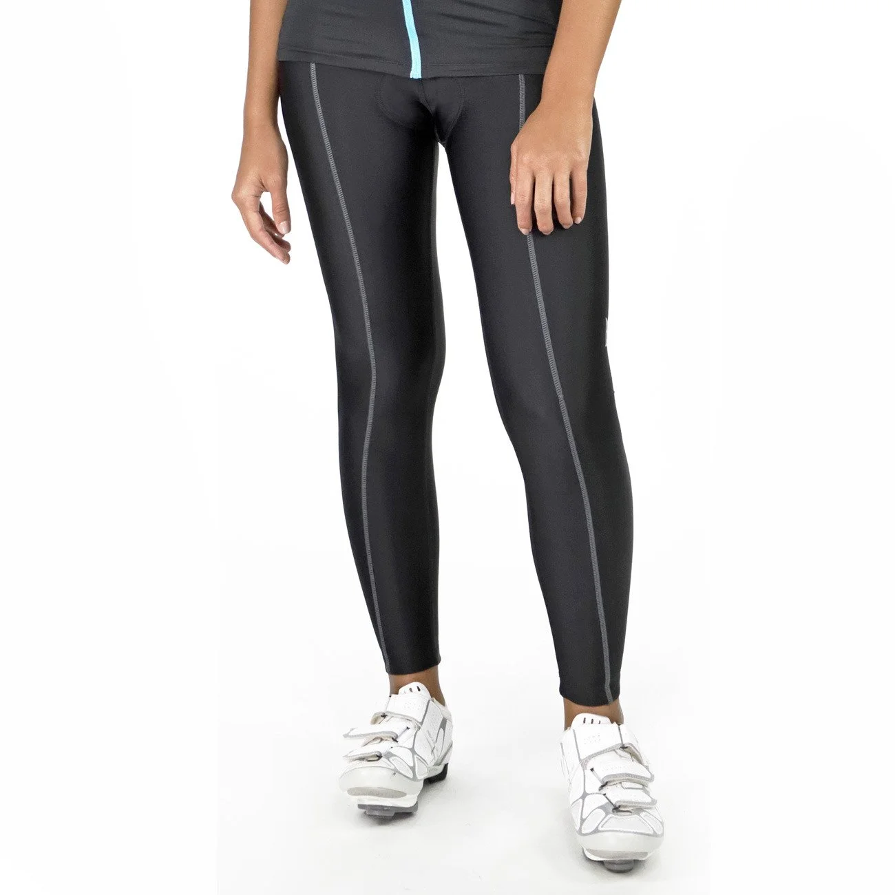 legging de nylon para ciclismo everlast, mujer ciclista en acción