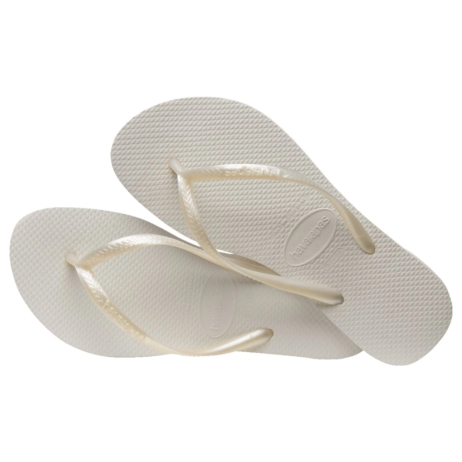 vista lateral de las sandalias havaianas slim fc