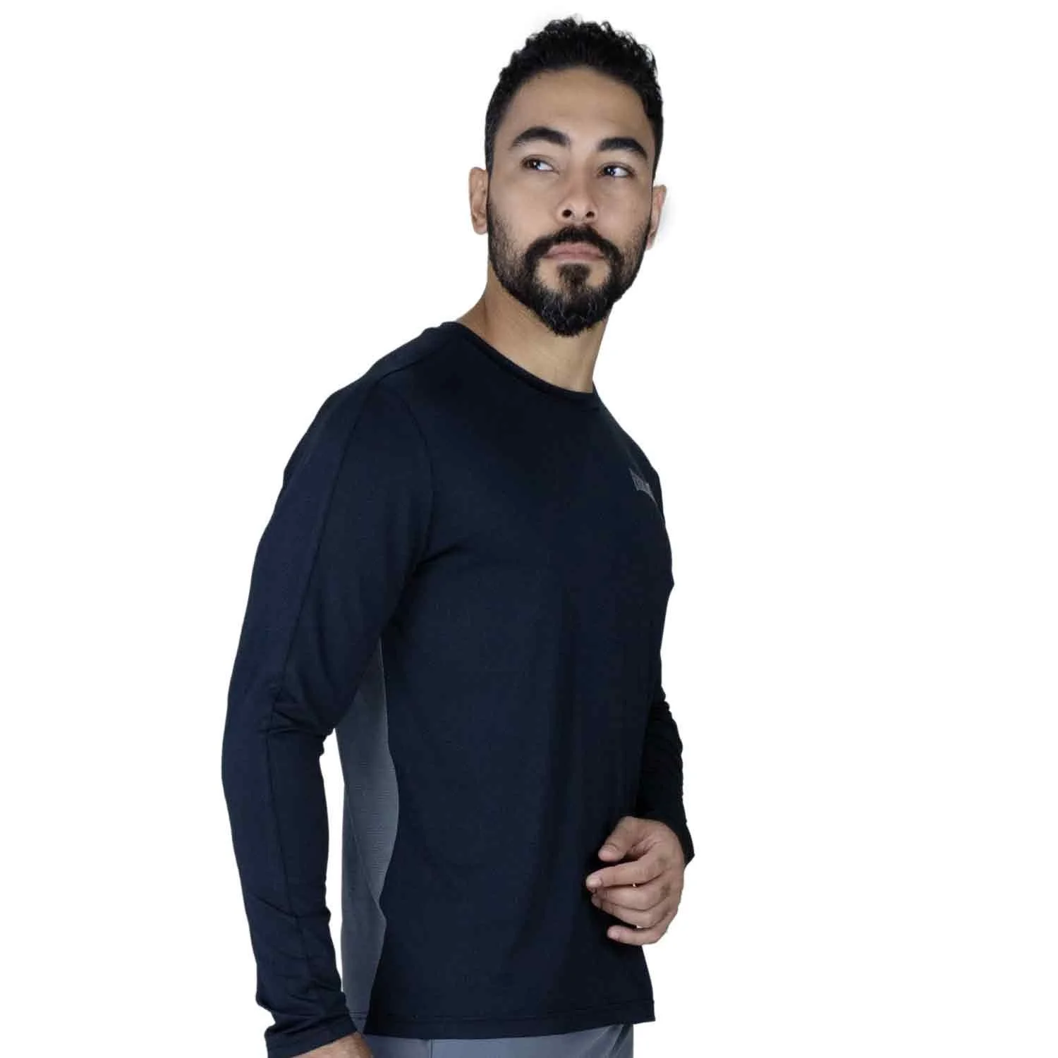 sudadera deportivo everlast cage con diseño moderno y atractivo
