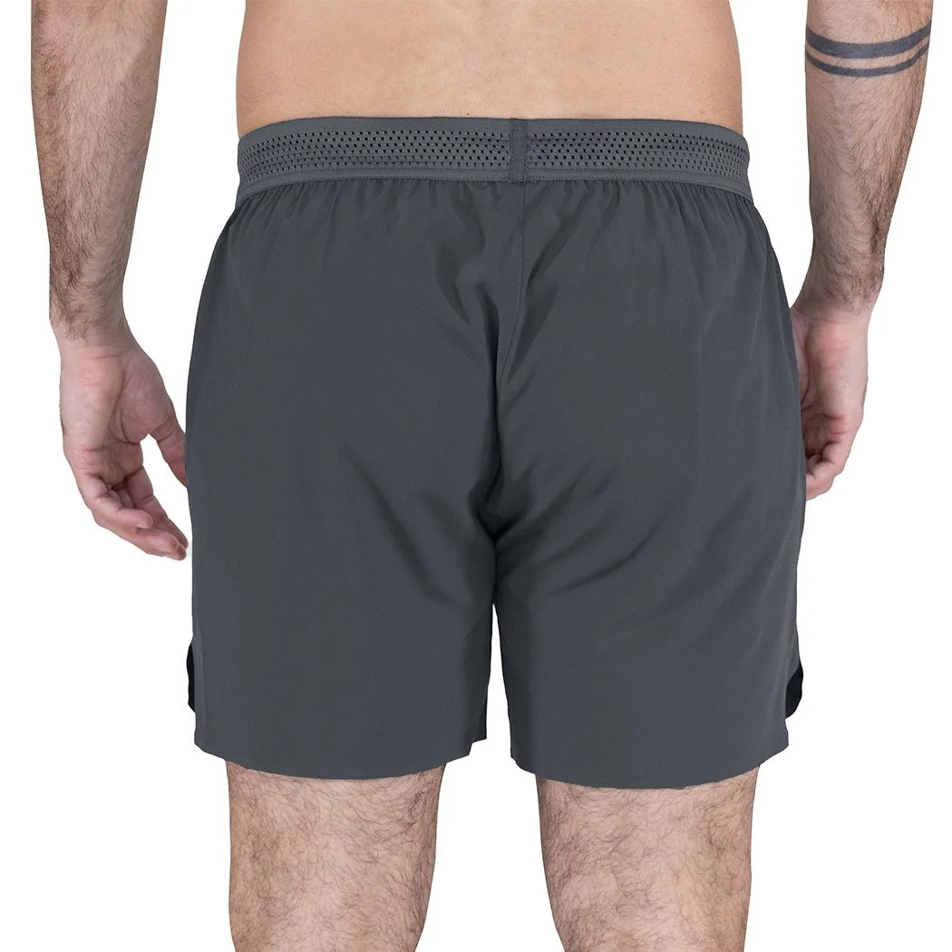 detalle de la costura del short everlast raft deportivo