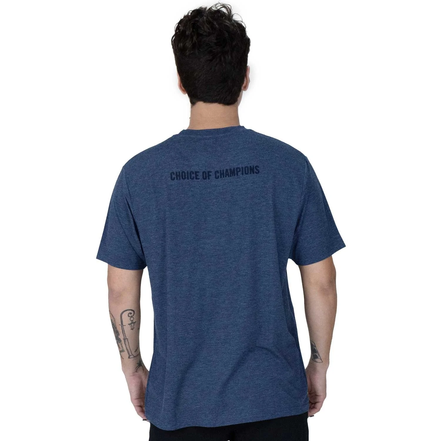 detalle de la costura del t-shirt everlast rise II poliester