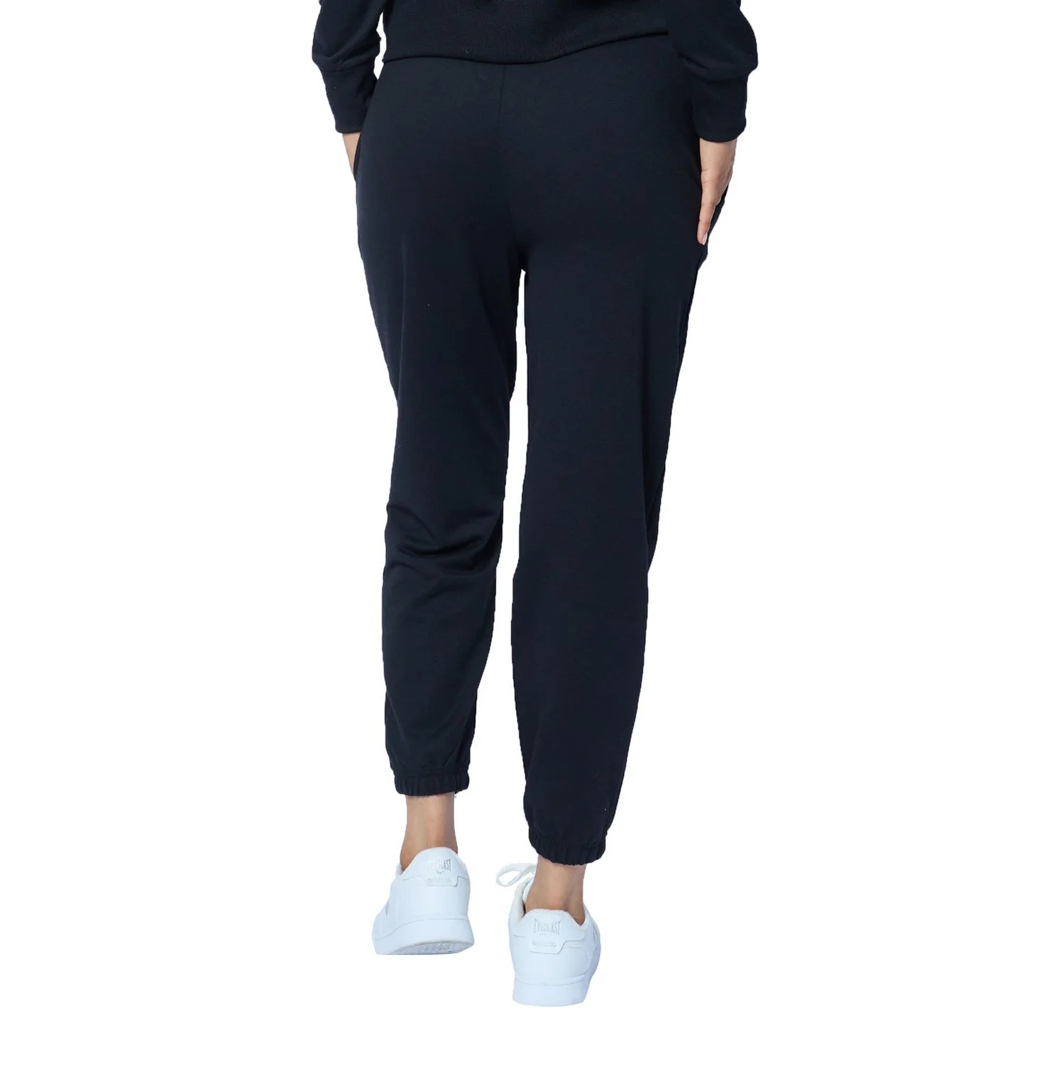detalles del jogger everlast varsity poliester