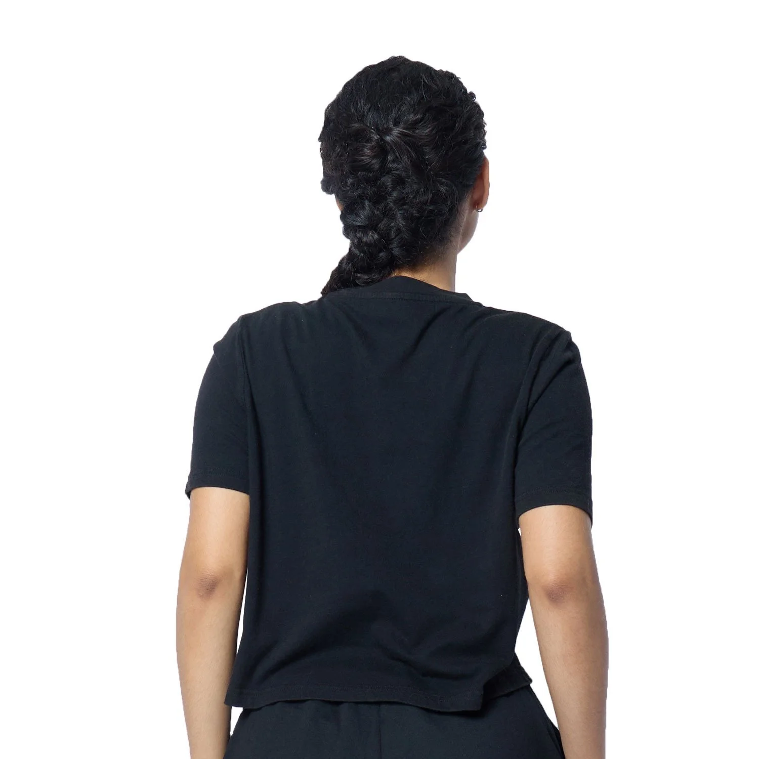 detalles del crop top, corte y diseño