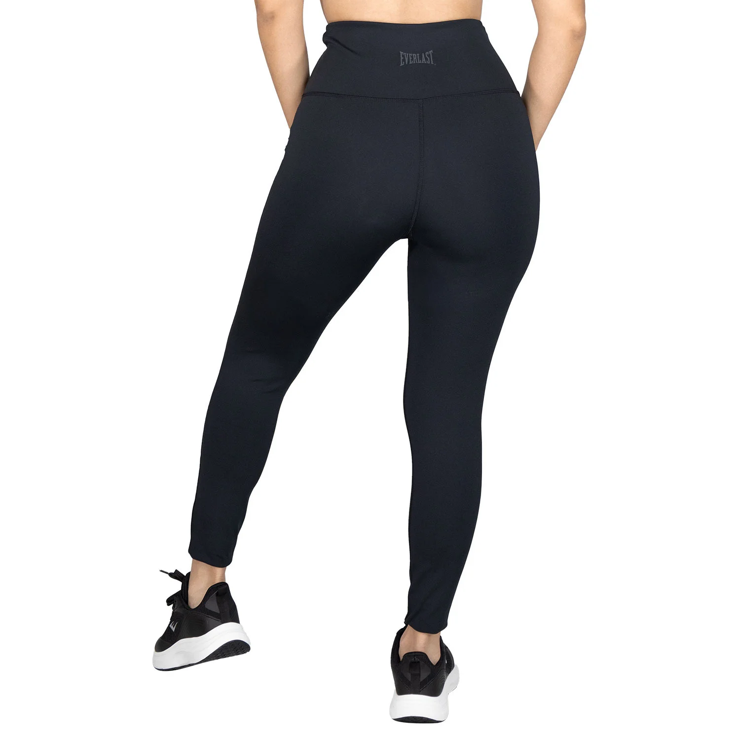detalles del legging, costuras y materiales