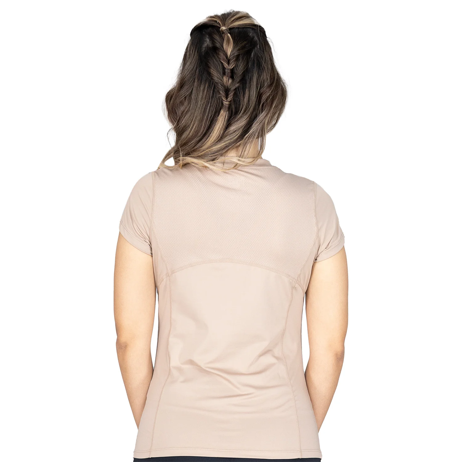 detalle de la camiseta, material poliéster