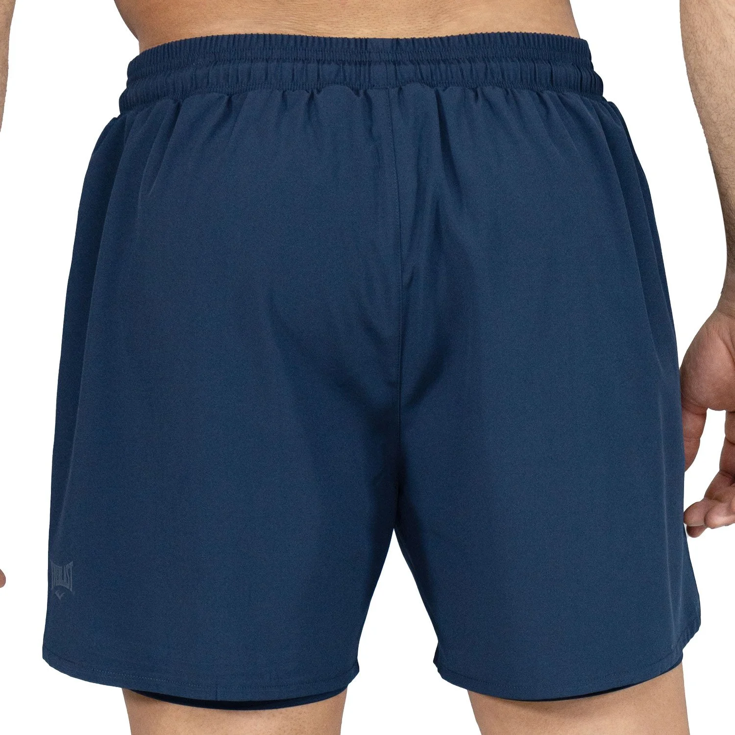 detalles del short transpirable everlast