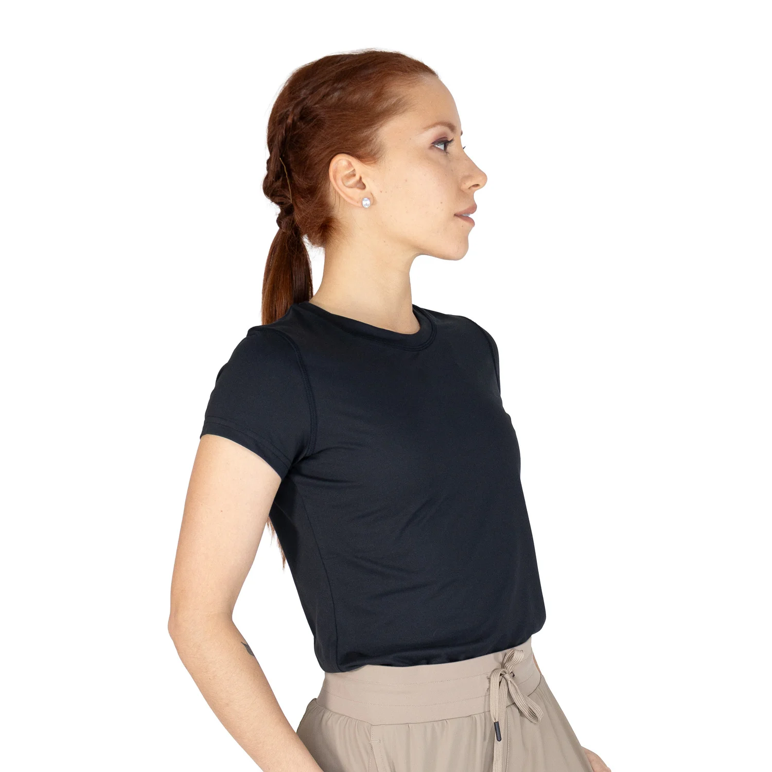 diseño femenino, corte y estilo de la camiseta