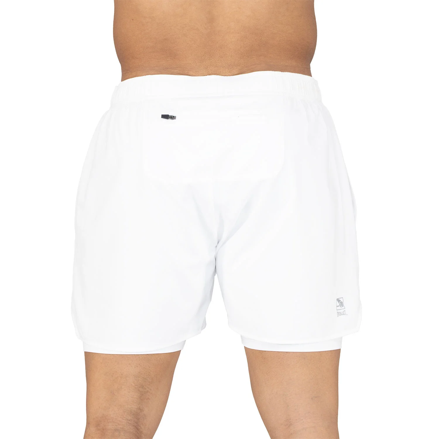 vista trasera del short deportivo