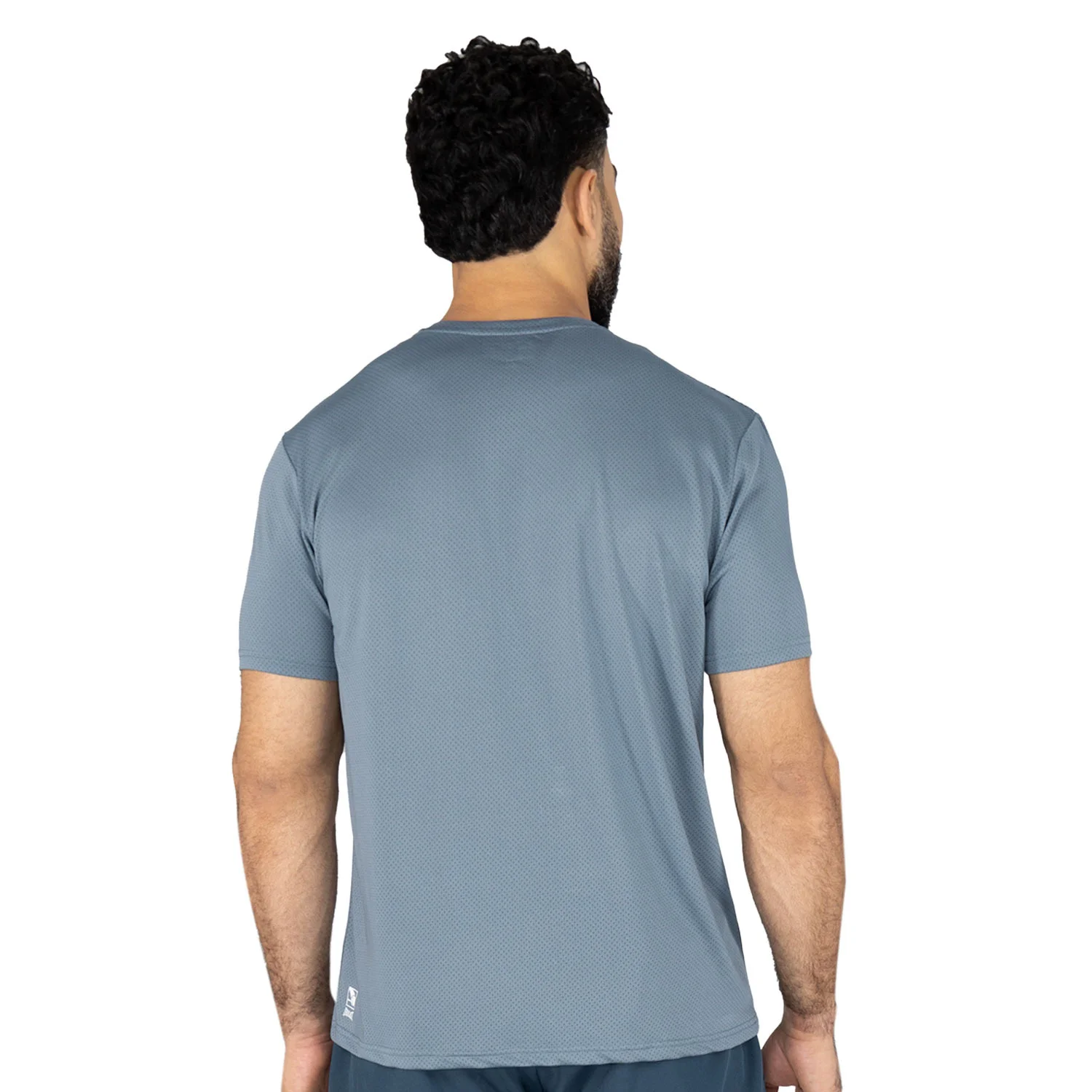 detalle de la camiseta deportiva everlast