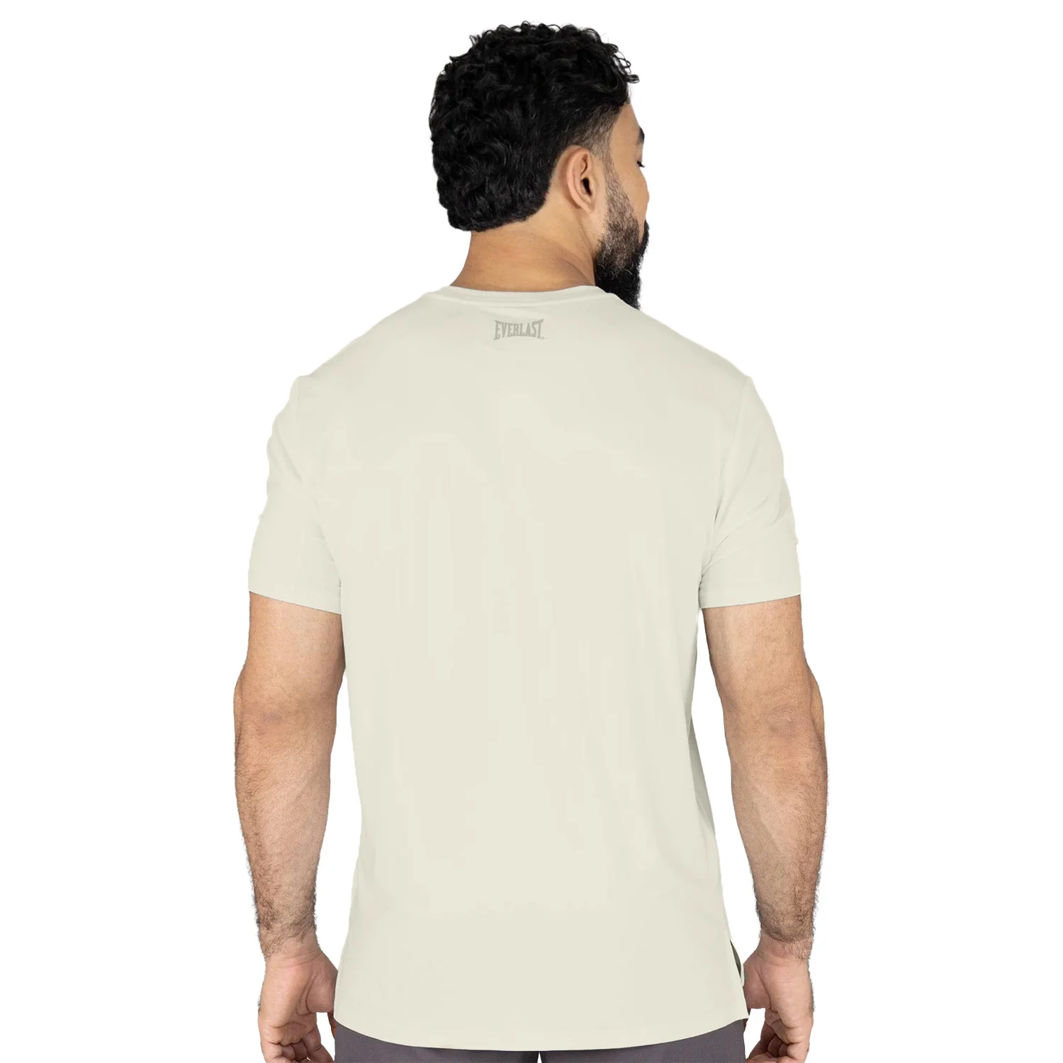 detalle de la costura del t-shirt everlast spandex e-day