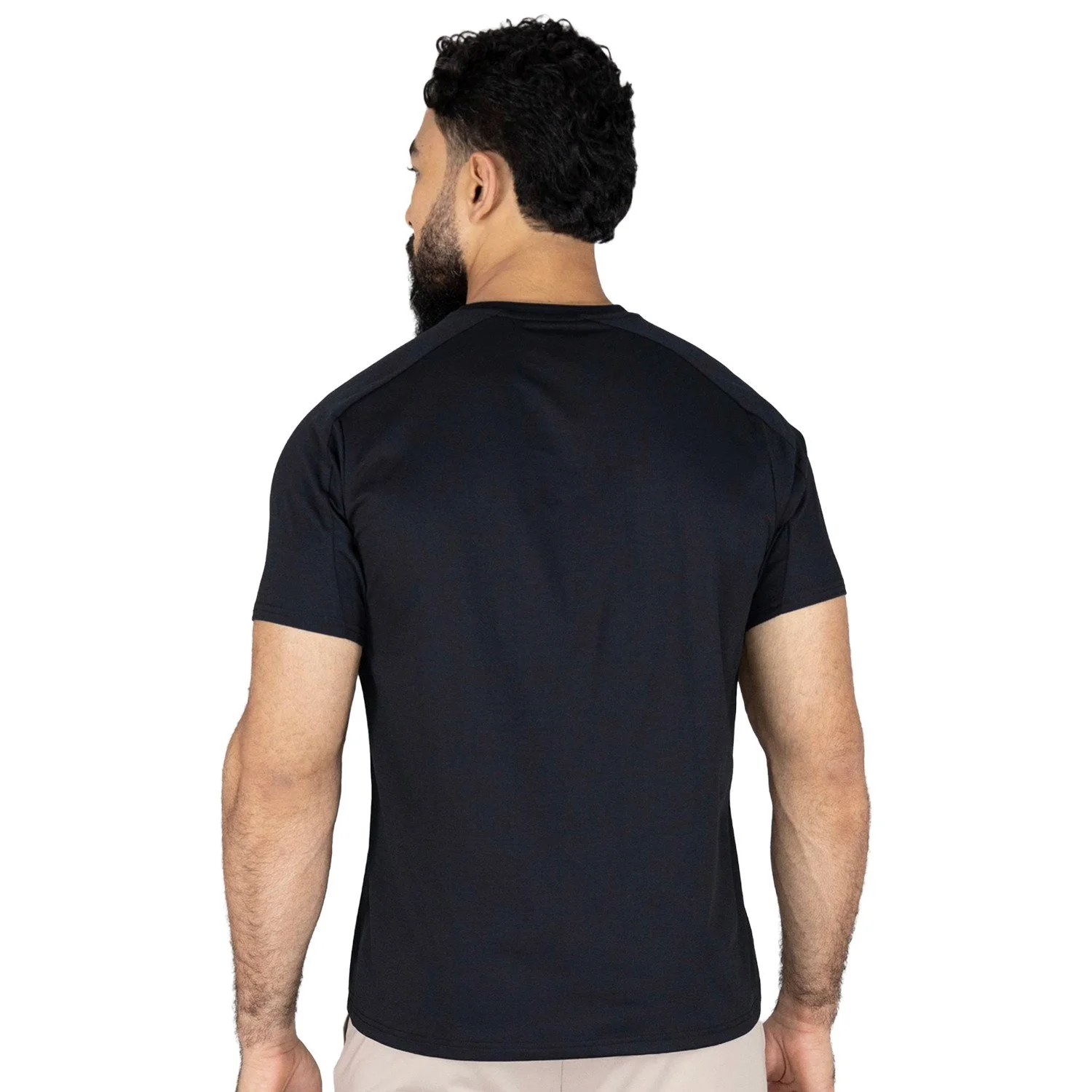 detalle del cuello del t-shirt e-day everlast deportivo