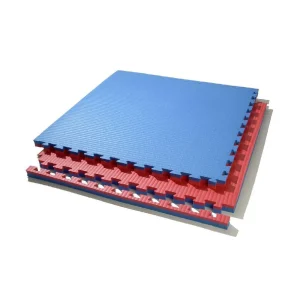 colchoneta para artes marciales 1mx1m roja y royal