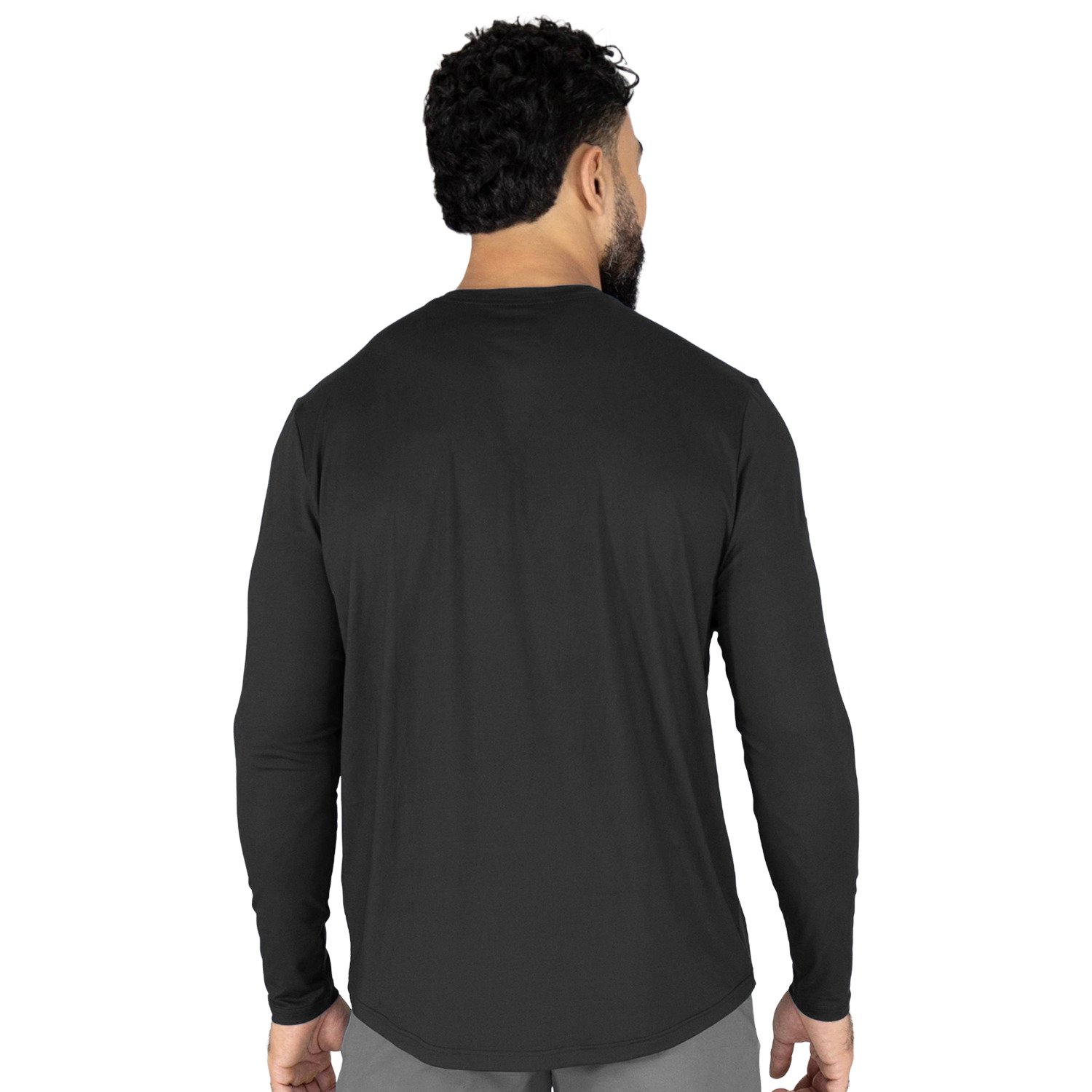detalle de la costura del t-shirt everlast deportivo e-day