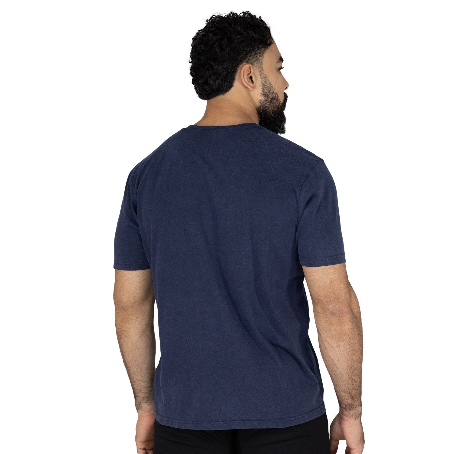 vista posterior de la camiseta, logo Everlast