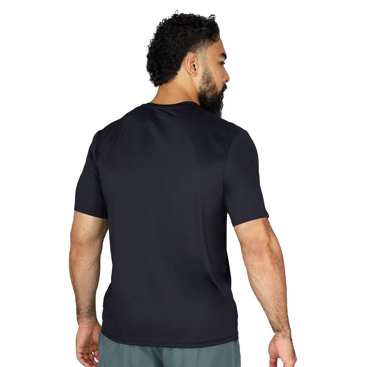 logotipo de la marca Everlast en el pecho del tshirt para hombre everlast falcon III