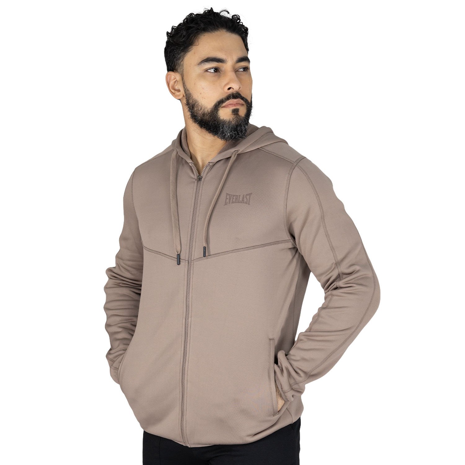 diseño del hoodie everlast peak II, detalles del cuello