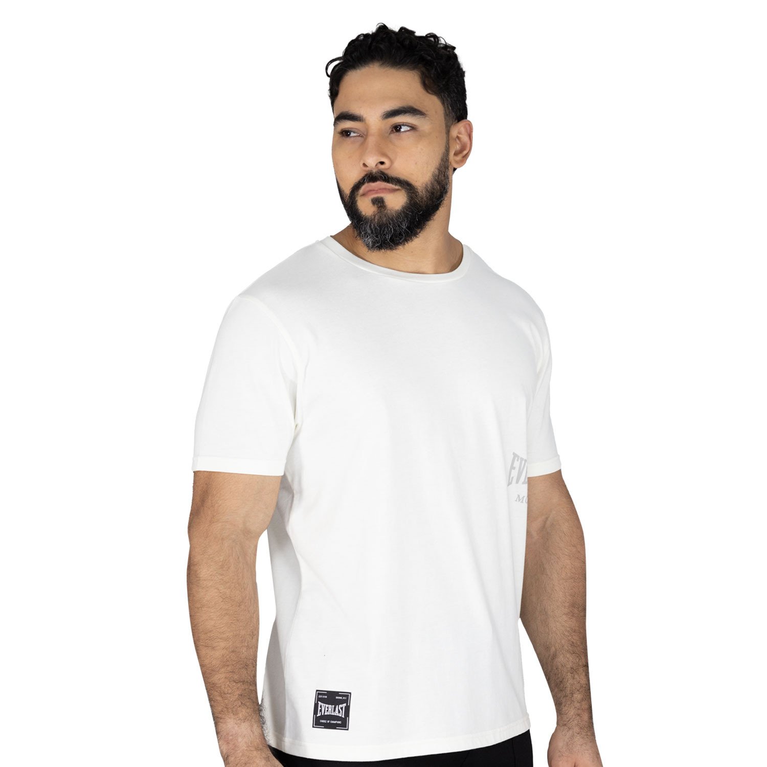 detalle de la tela transpirable del tshirt everlast mcmx II