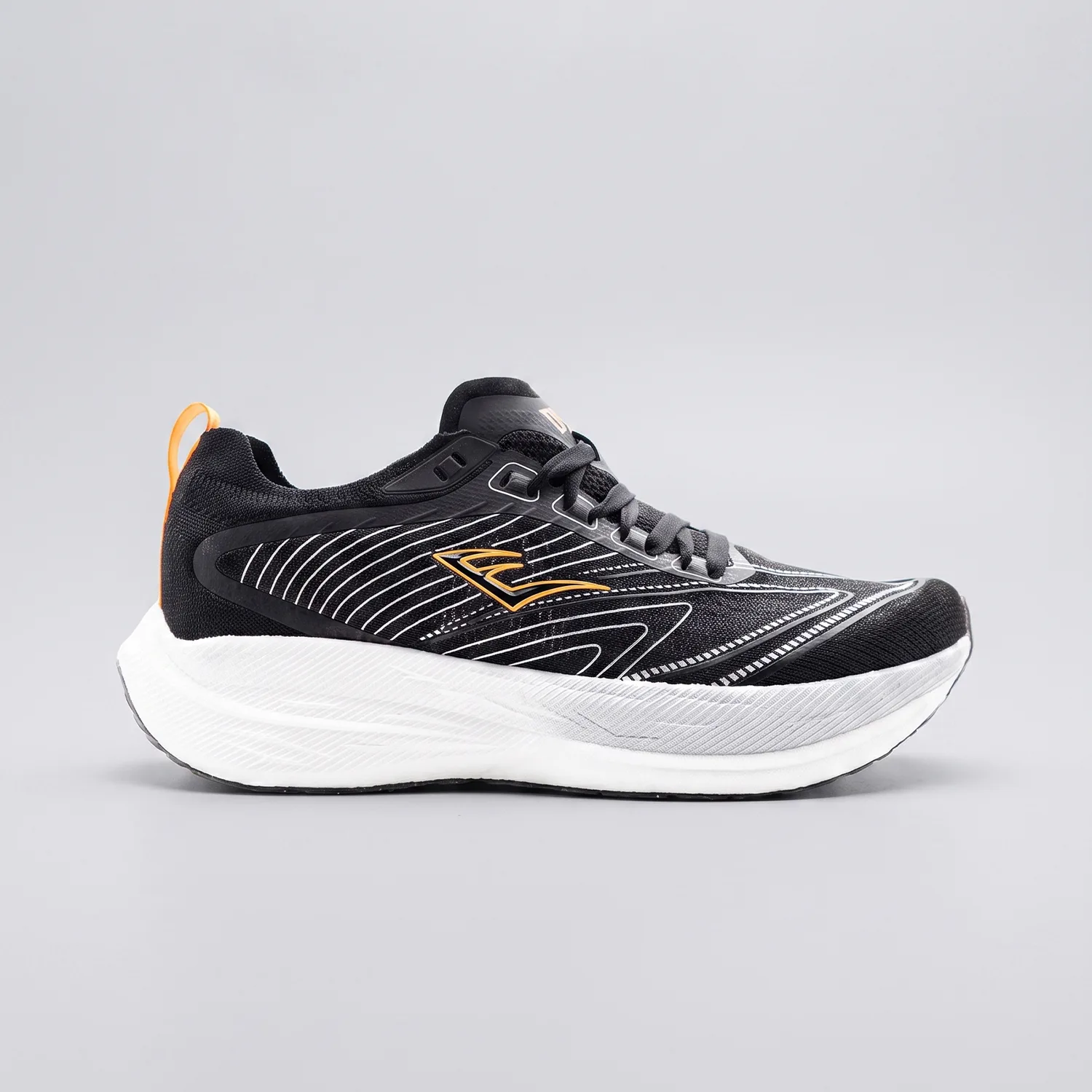 Zapatillas Elite Blast-C1 de Everlast para hombre en colorway Negro/Blanco/Naranja, running de velocidad con placa de propulsion.